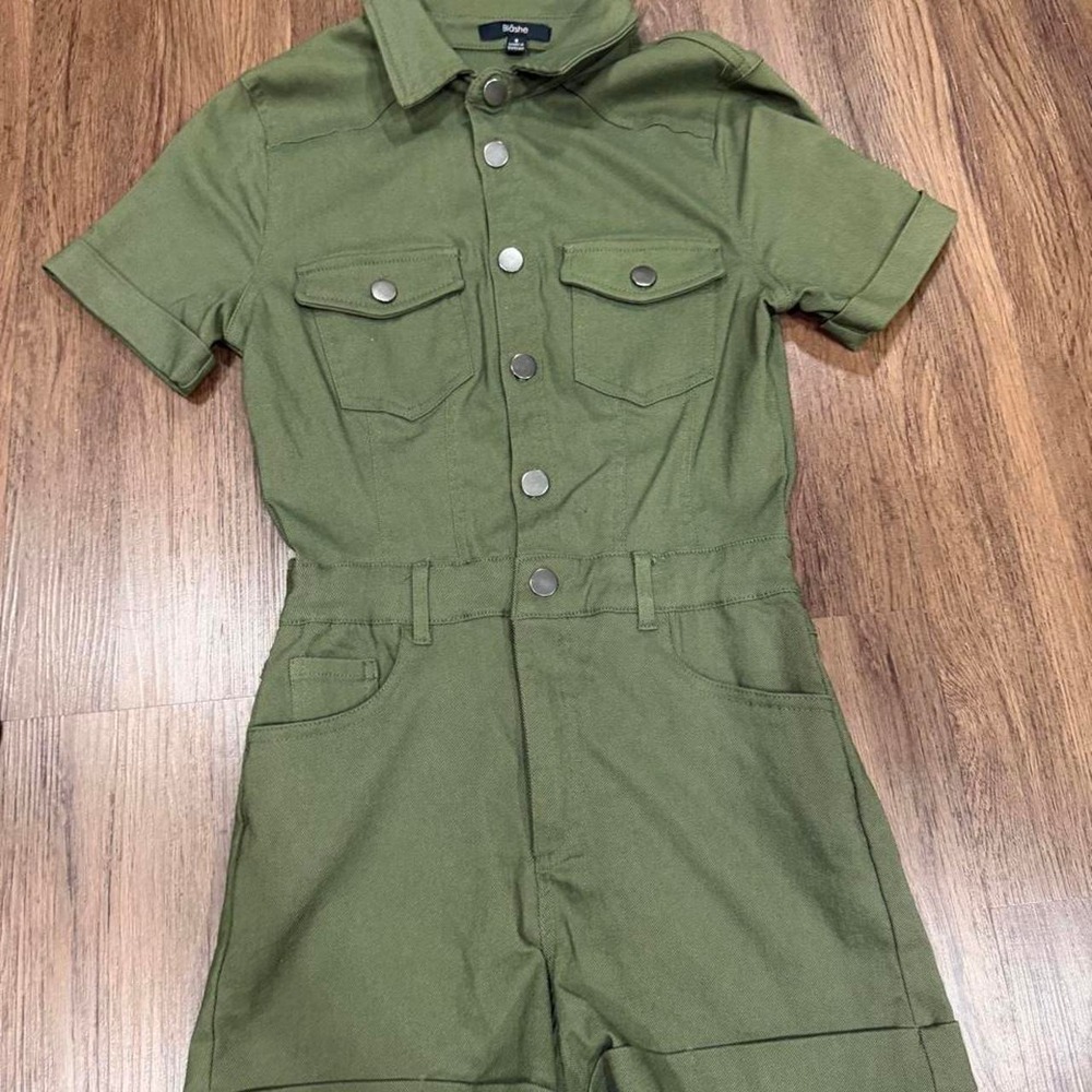 Blashe khaki green romper in a women size S